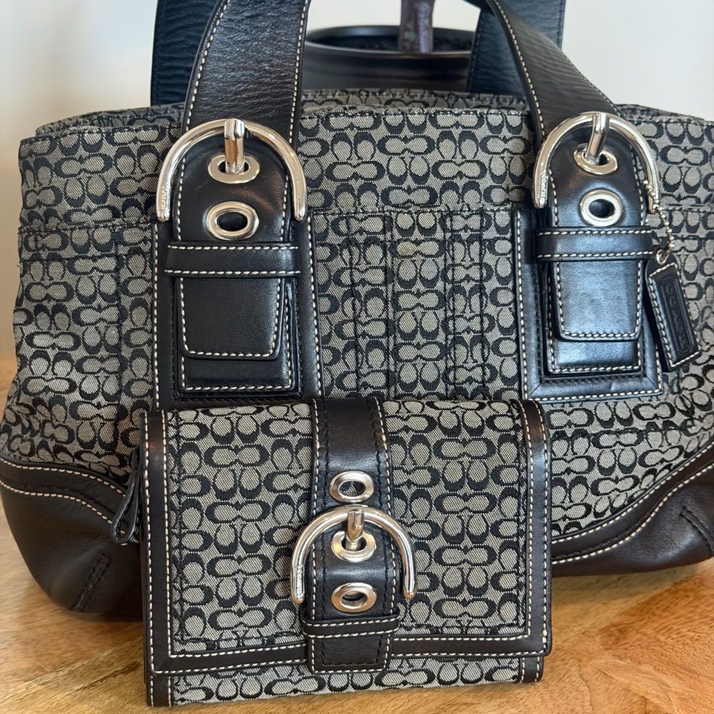 COACH Soho BUNDLE Signature C’s Black and Gray Shoulder Bag Set - Picture 2 of 9